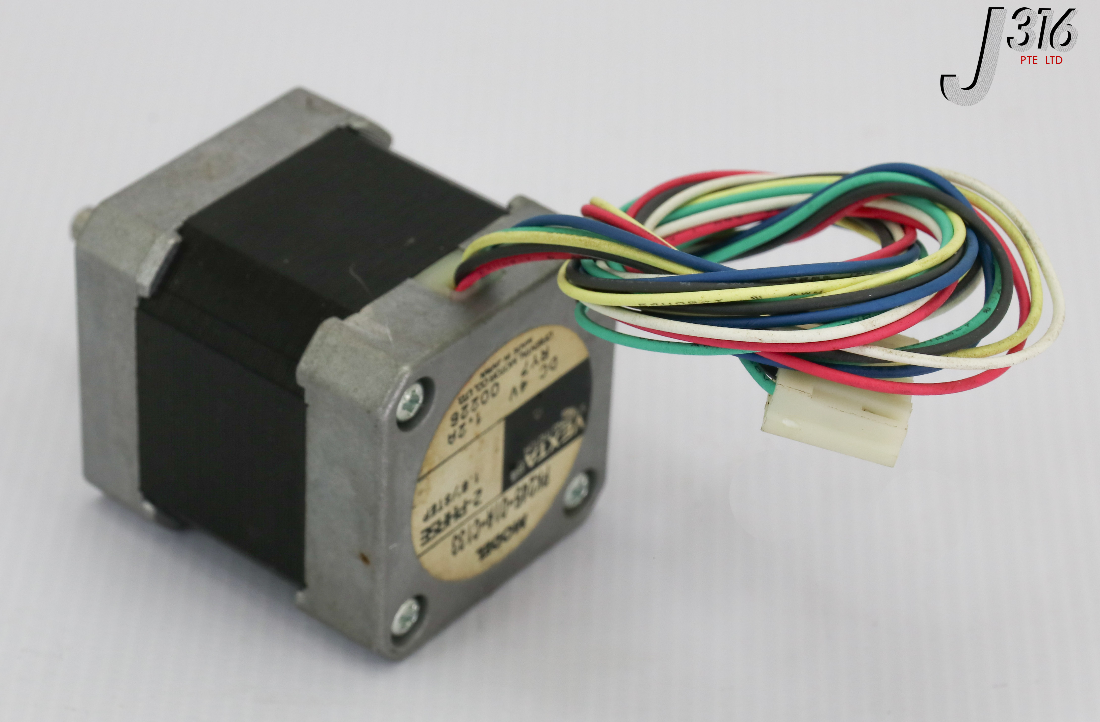 18436 VEXTA 2-PHASE STEPPING MOTOR PK245-01A-C133 | eBay